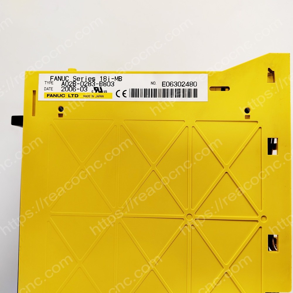 18i-MB-A02B-0283-B803-system-detail-closeup
