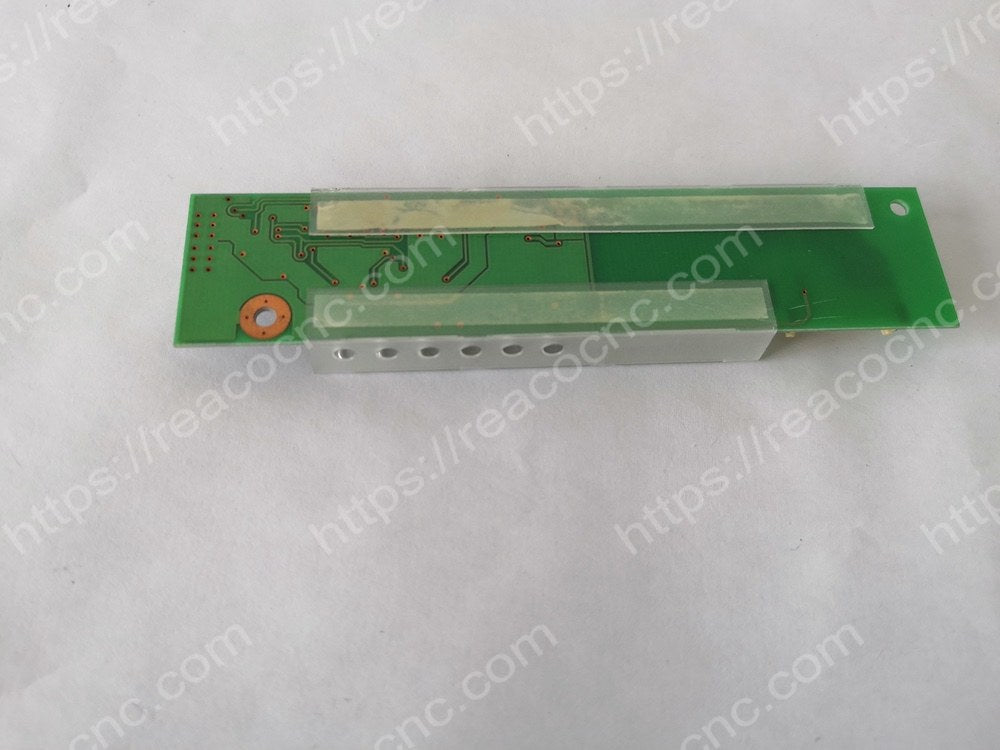 84PW031 High Voltage Bar – Back View