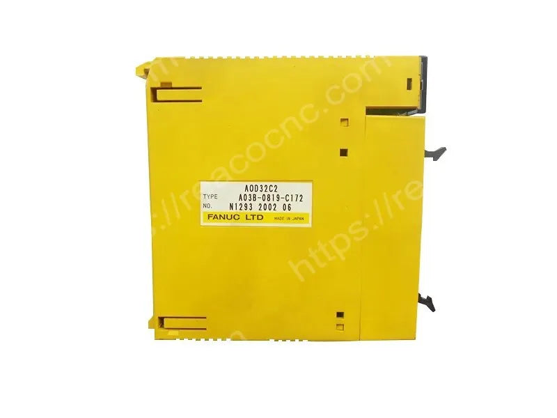 A03B-0819-C172 Fanuc 32PT DC output I/O module for industrial automation control