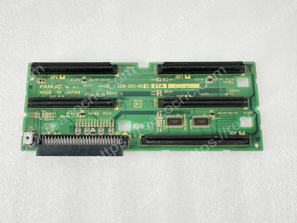 A20B-2003-0650 Fanuc 4-slot backplane PCB for industrial CNC system integration