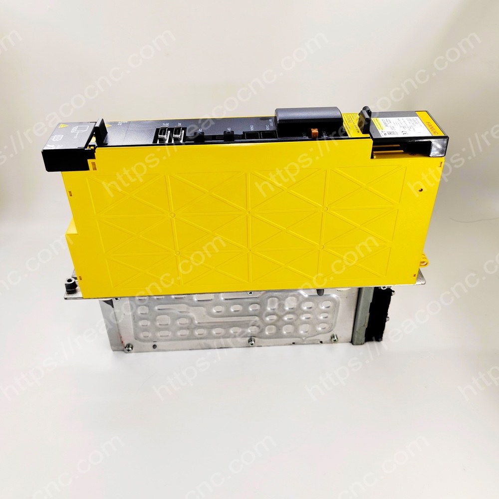 Front view of A06B-6114-H106 Fanuc SVM1-160i servo amplifier