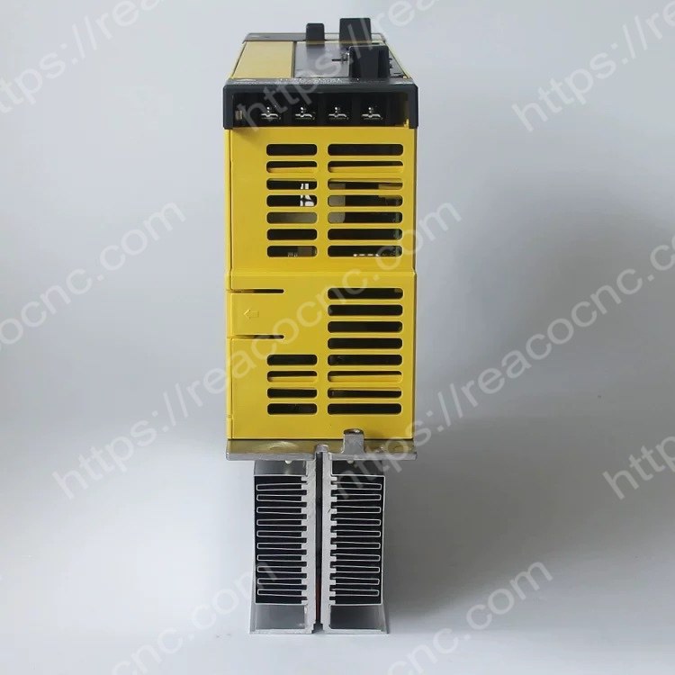 Side view of A06B-6140-H011 Fanuc Alpha i power supply module CNC drive