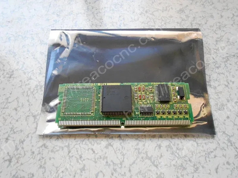 Front memory-chip layout of A20B-2901-0982 Fanuc analog spindle control module