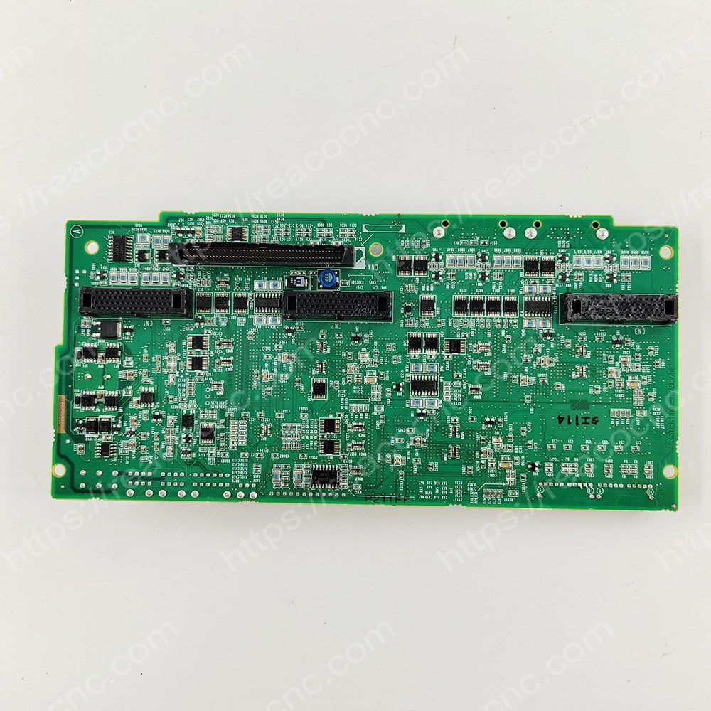 Back view of A20B-8101-0790 Fanuc servo amplifier control PCB