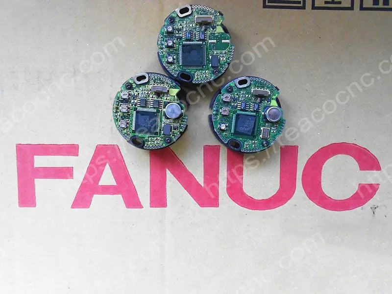 Front component view of A20B-8200-025 Fanuc encoder