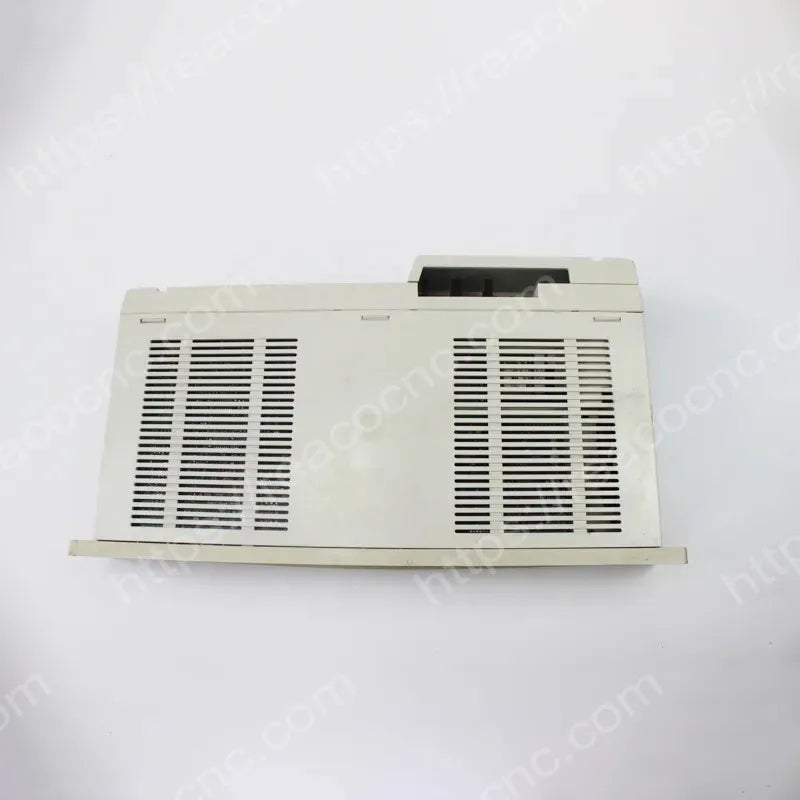 Front control view of MDS-A-V1-05 Mitsubishi servo amplifier