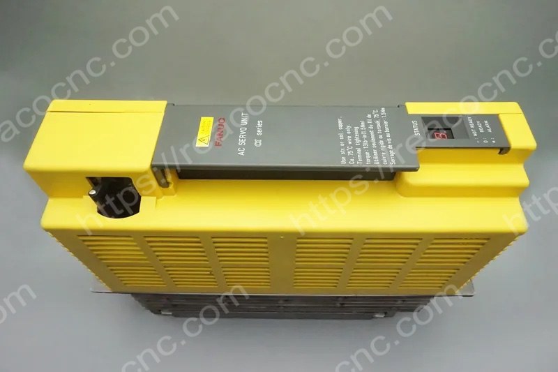 Front view of A06B-6066-H004 Fanuc AC servo amplifier module