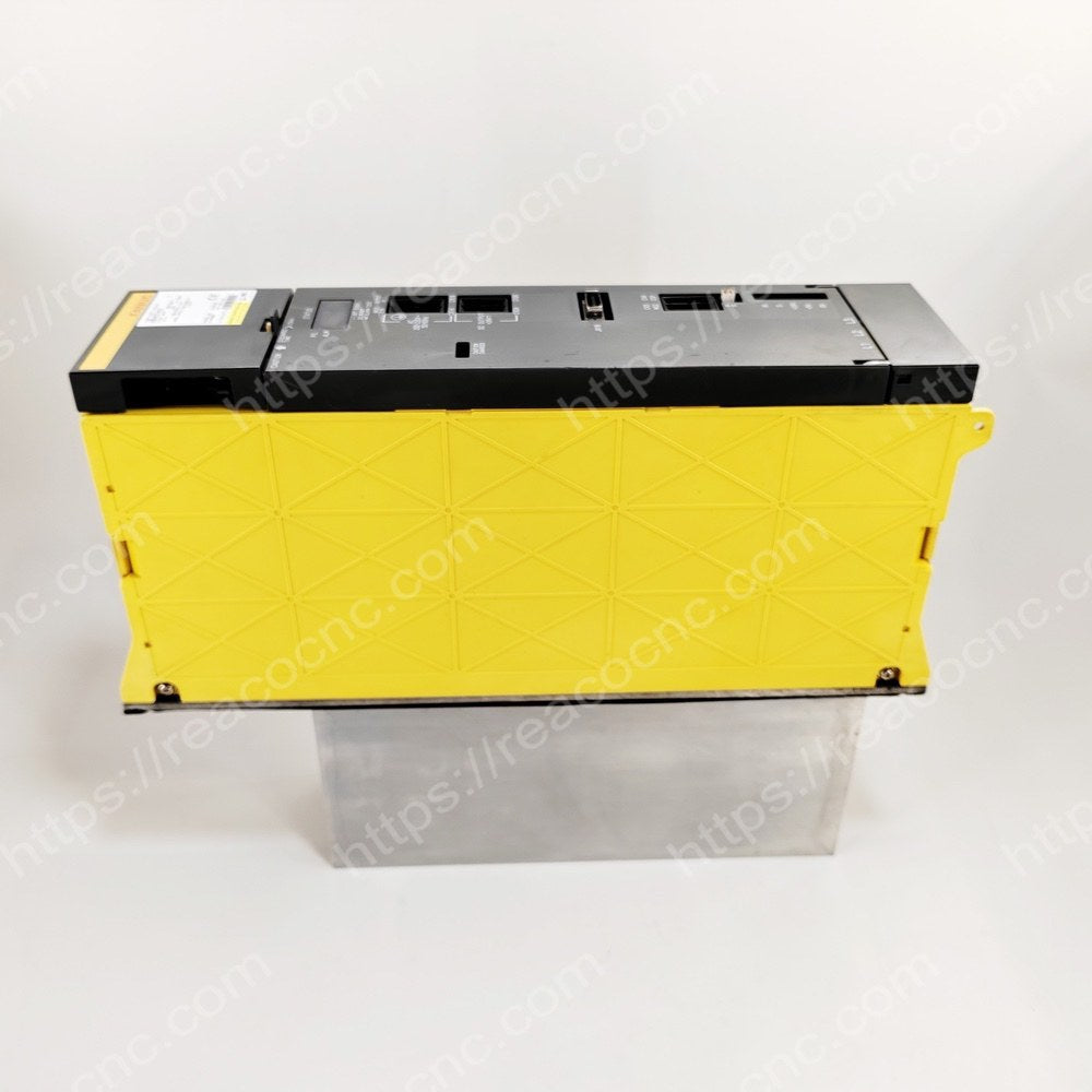 Front view of A06B-6077-H106 Fanuc servo power converter PSM-5.5