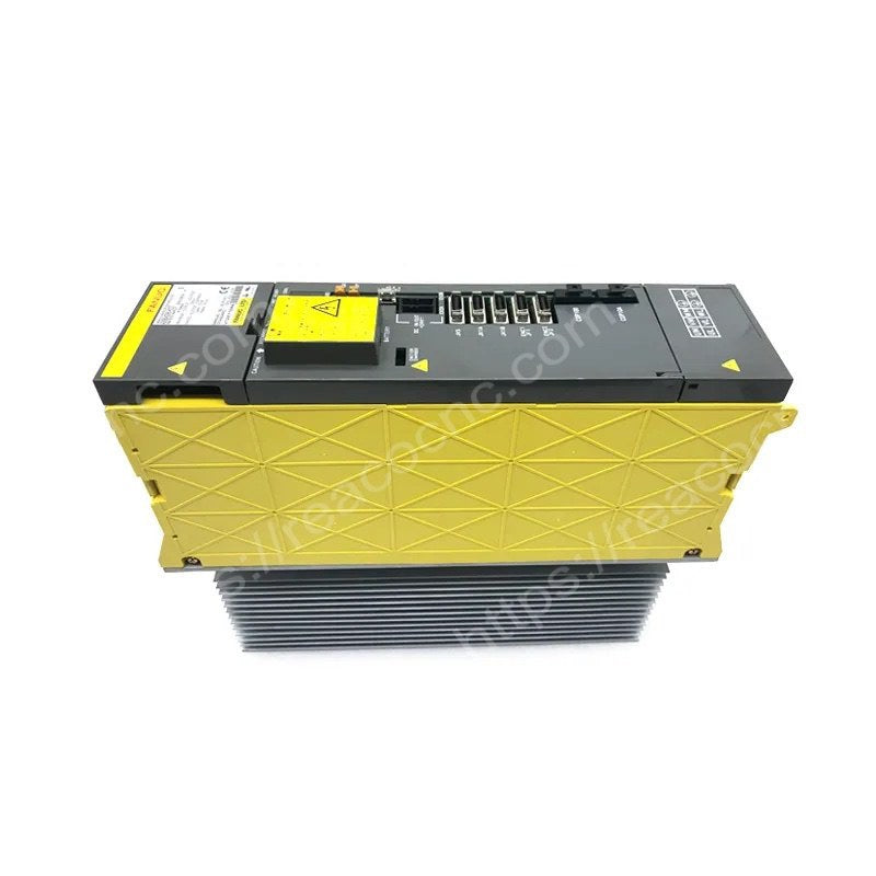 Front view of A06B-6096-H207 Fanuc SVM2-40/80 servo amplifier module