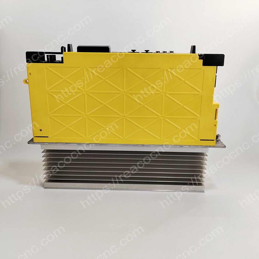 Front view of A06B-6114-H209 Fanuc SVM2-80/80i servo amplifier
