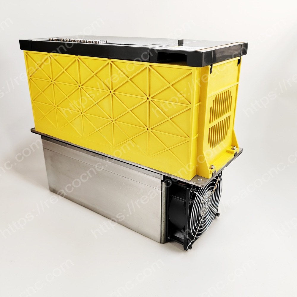 Side view of FANUC A06B-6102-H122#H520 spindle drive