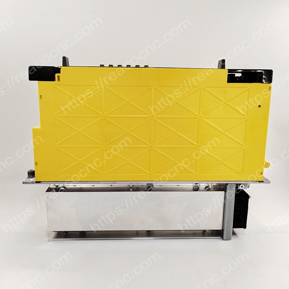 Front view of FANUC A06B-6141-H015#H580 spindle amplifier module