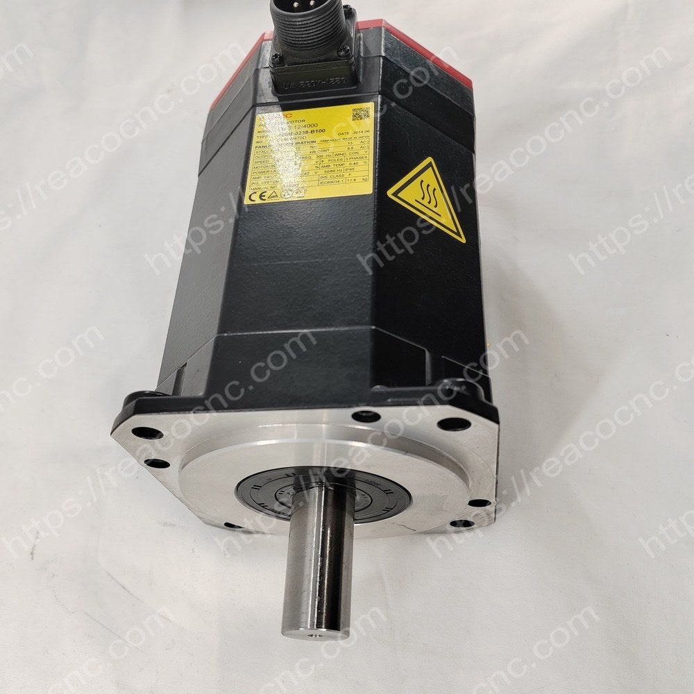 Shaft and connector view of A06B-0238-B100 Fanuc straight shaft servo motor