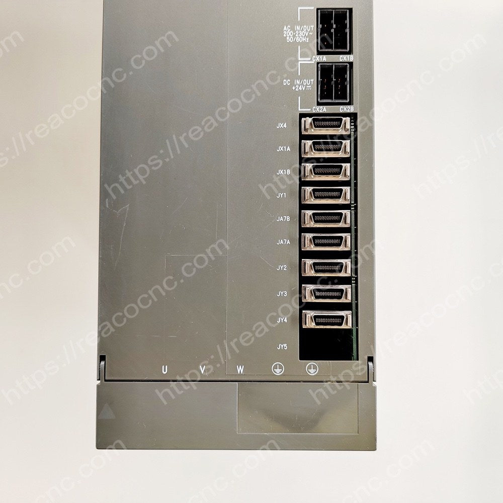 Connector view of A06B-6088-H226#H500 Fanuc spindle amplifier module