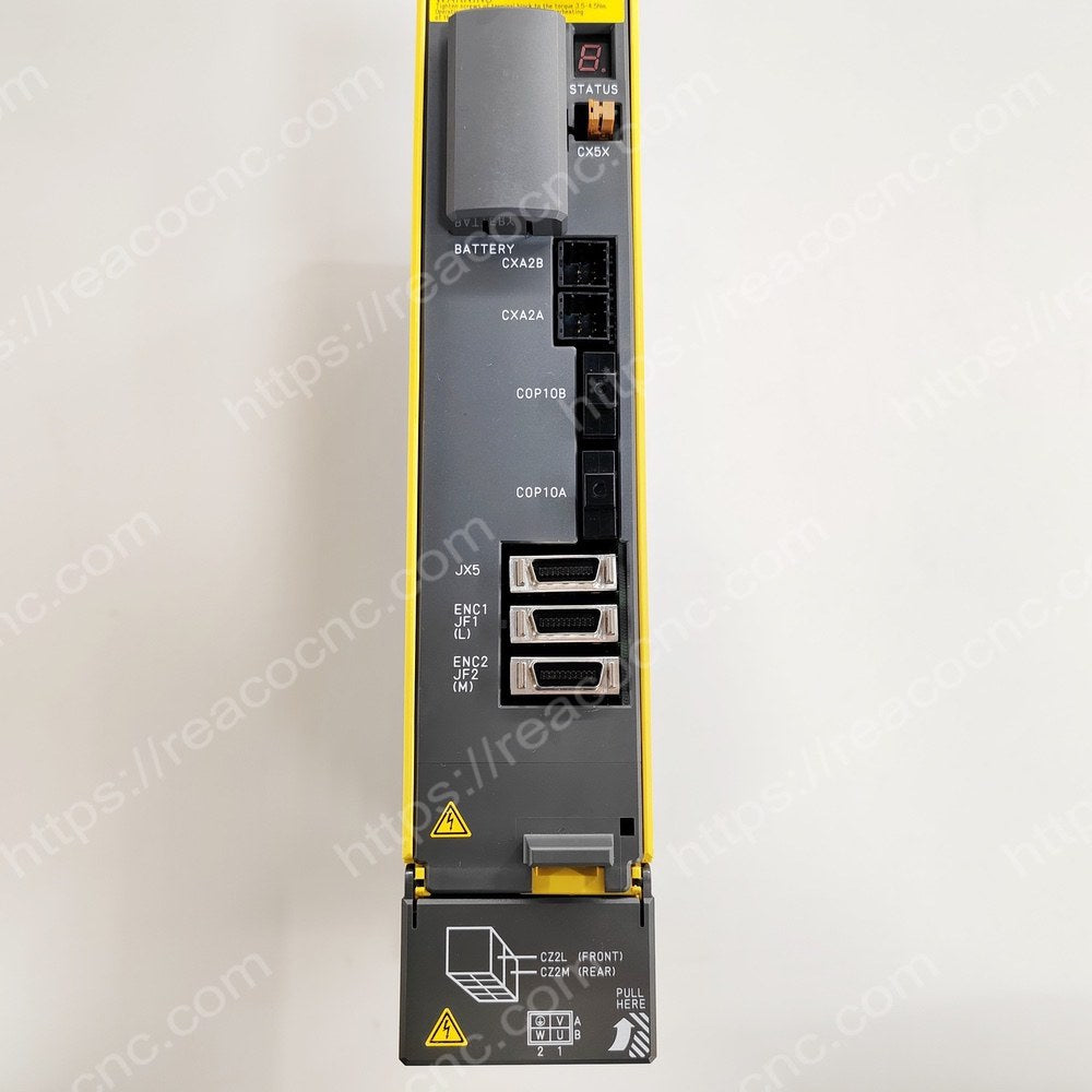 Connector view of A06B-6114-H206 Fanuc SVM2-20/40i servo amplifier