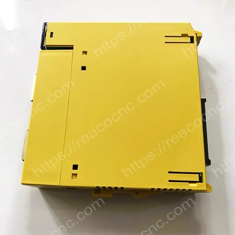 Back side of A03B-0819-C011 Fanuc I/O interface unit