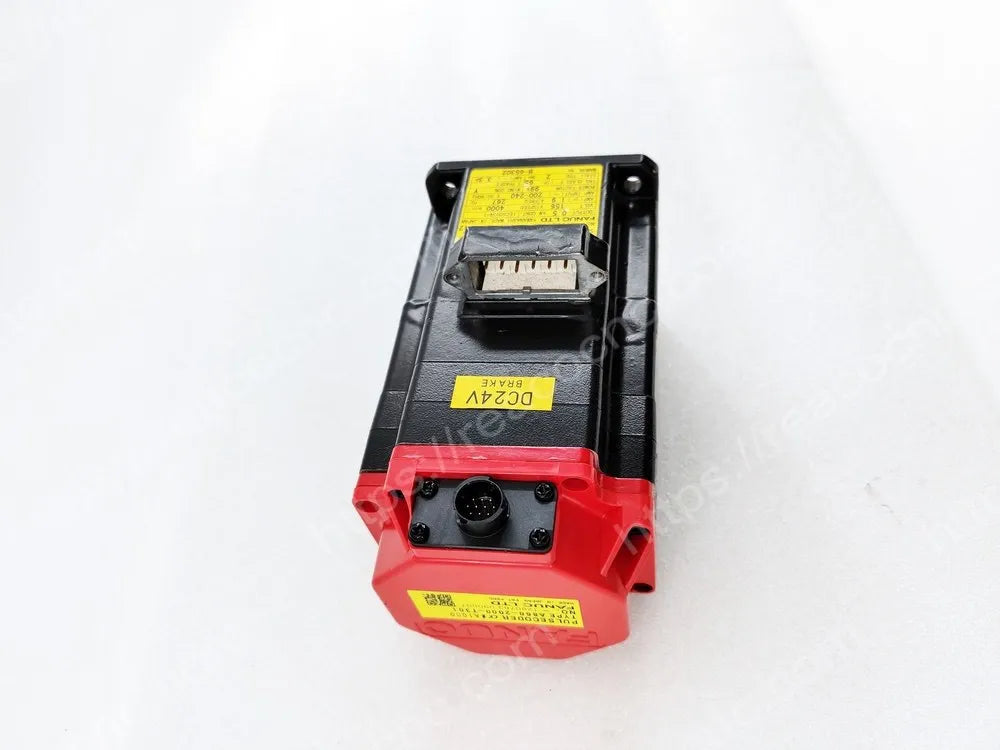 Side profile of A06B-0061-B303 Fanuc BiS2/4000 brake motor