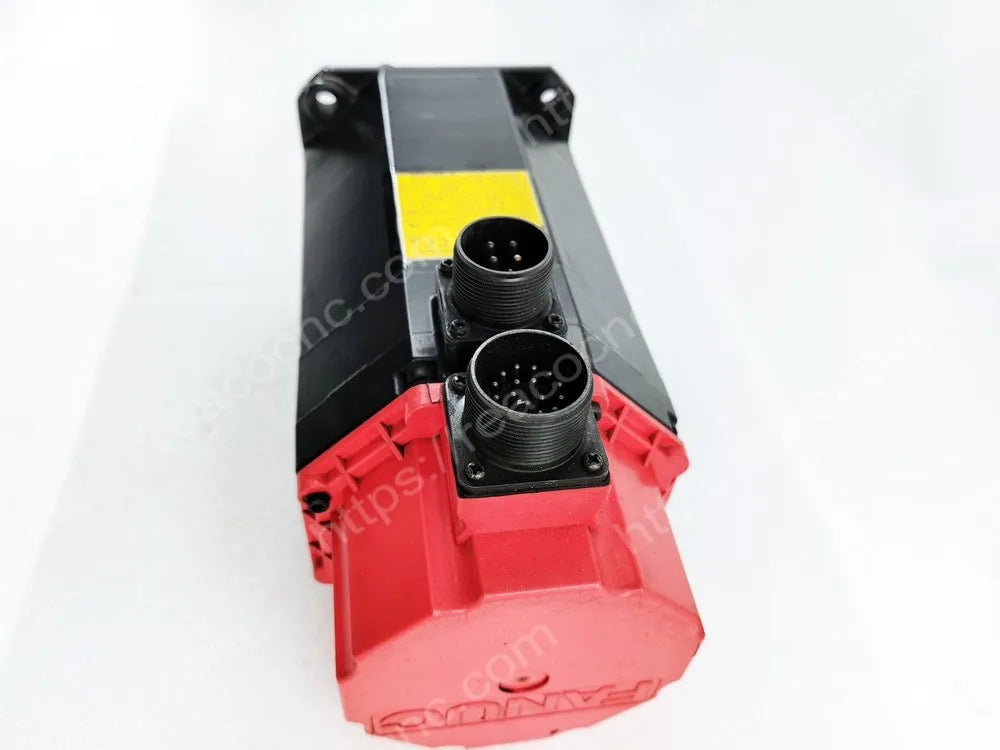 Side profile of A06B-0126-B077 Fanuc AC6/2000 motor