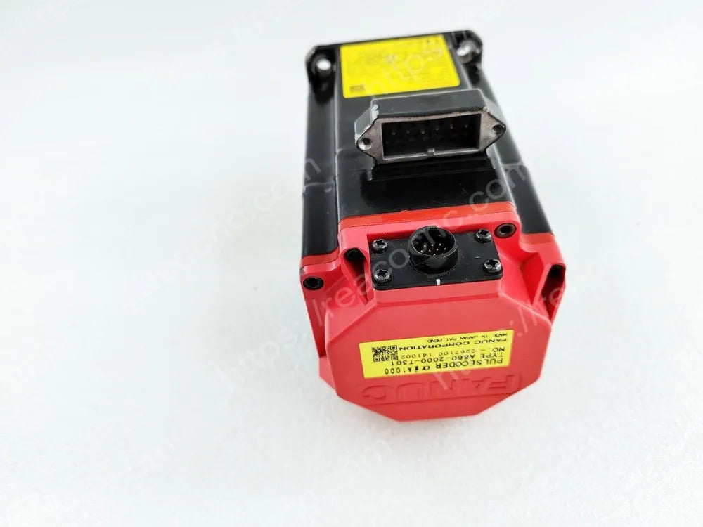 Lateral profile of A06B-0215-B100 Fanuc AiS4/5000 motor