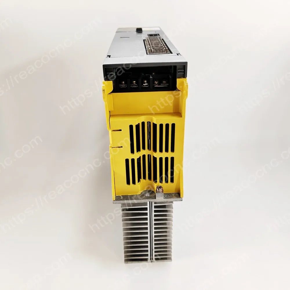 Right side cooling and housing view of A06B-6078-H206#H501 Fanuc unit