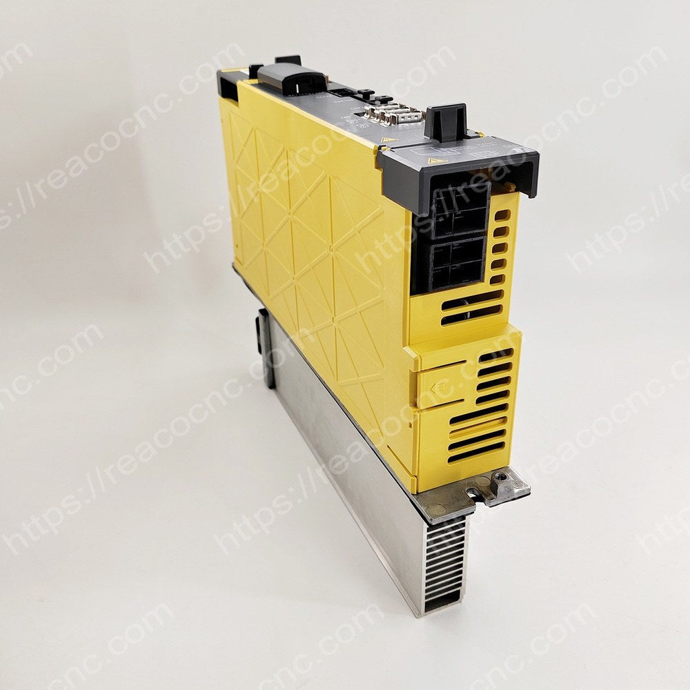 Side view of A06B-6117-H208 Fanuc dual axis servo module