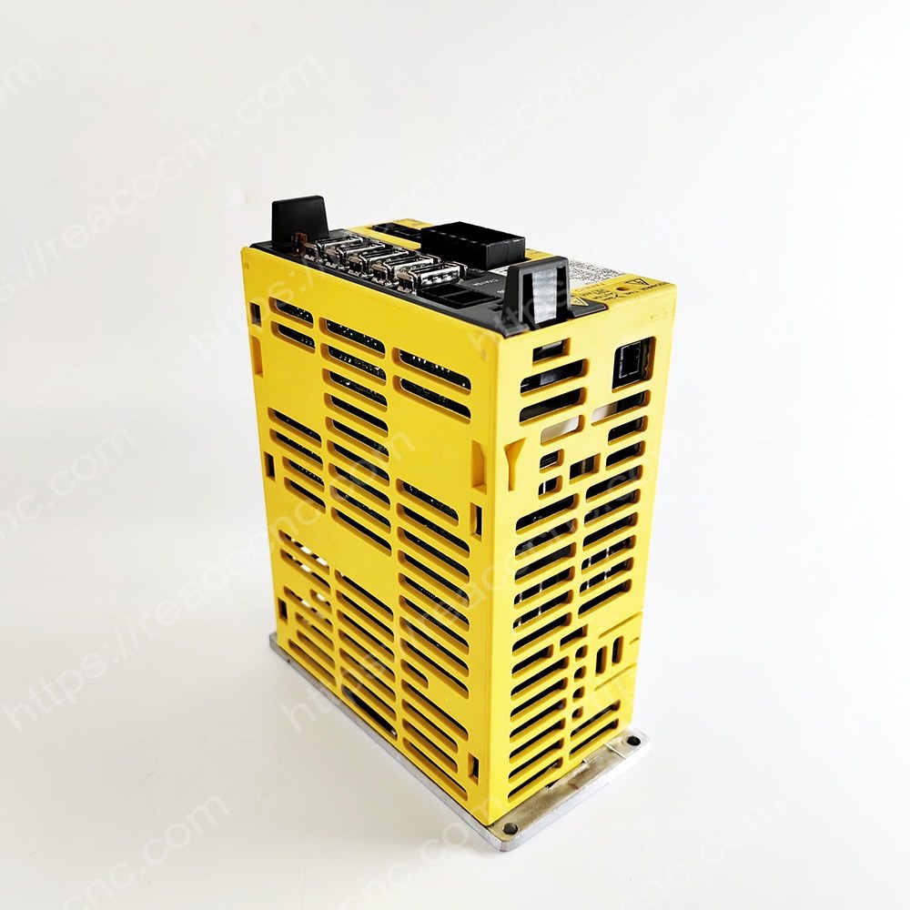 Side view of A06B-6162-H002 Fanuc servo amplifier module