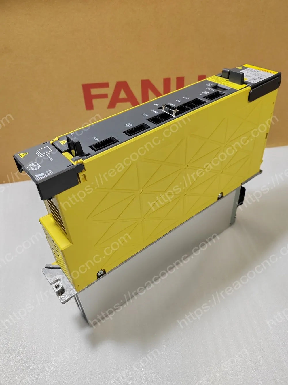 Side profile of A06B-6202-H008 Fanuc AiPS 7.5-B module