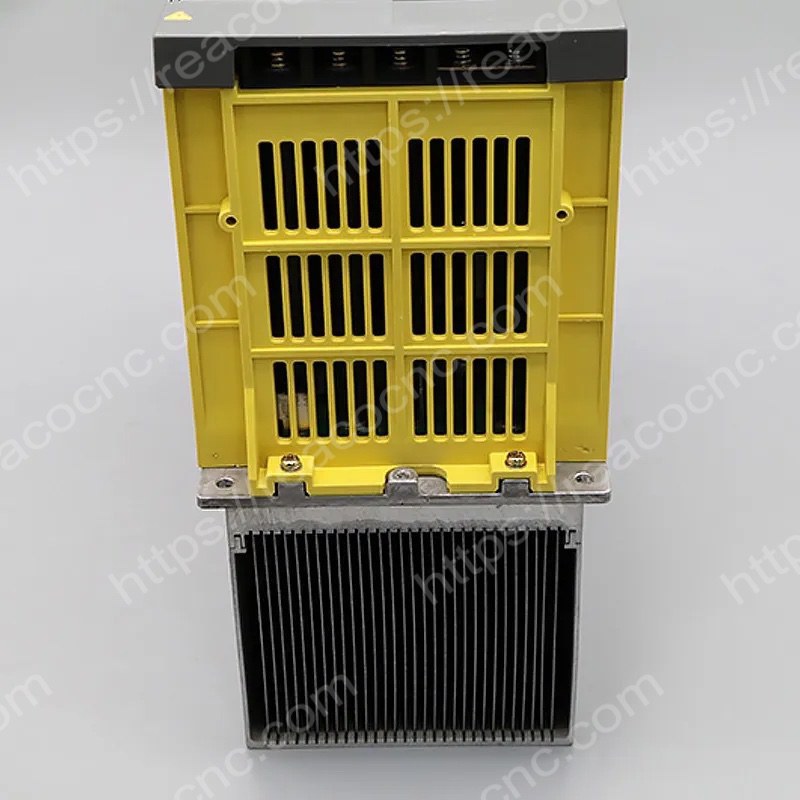 Side view of A06B 6088 H230 H500 Fanuc Alpha spindle drive SPM-30 01