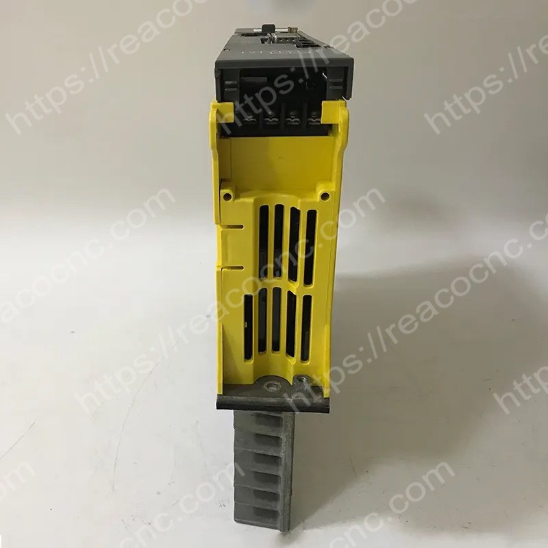 Side view of A06B 6096 H104 Fanuc Alpha servo drive module
