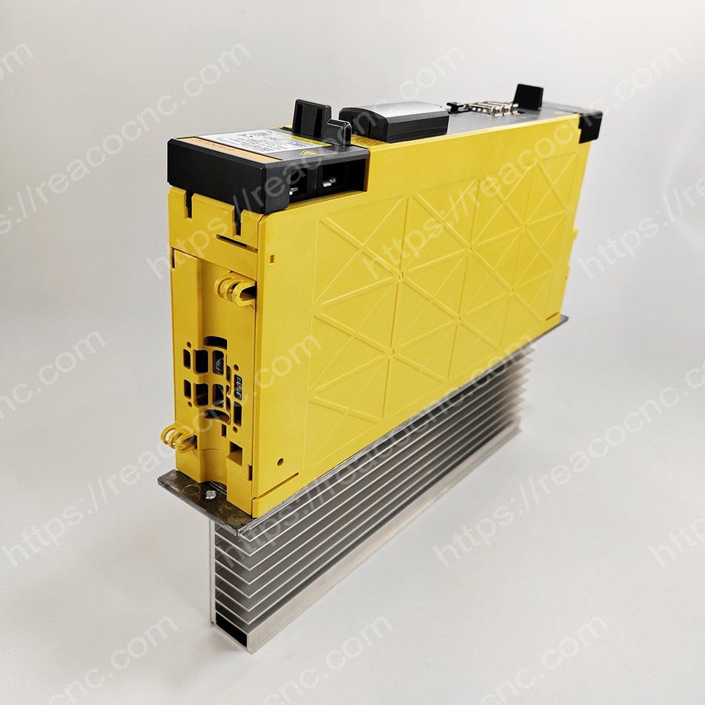 Side view of A06B 6114 H209 Fanuc dual axis servo drive