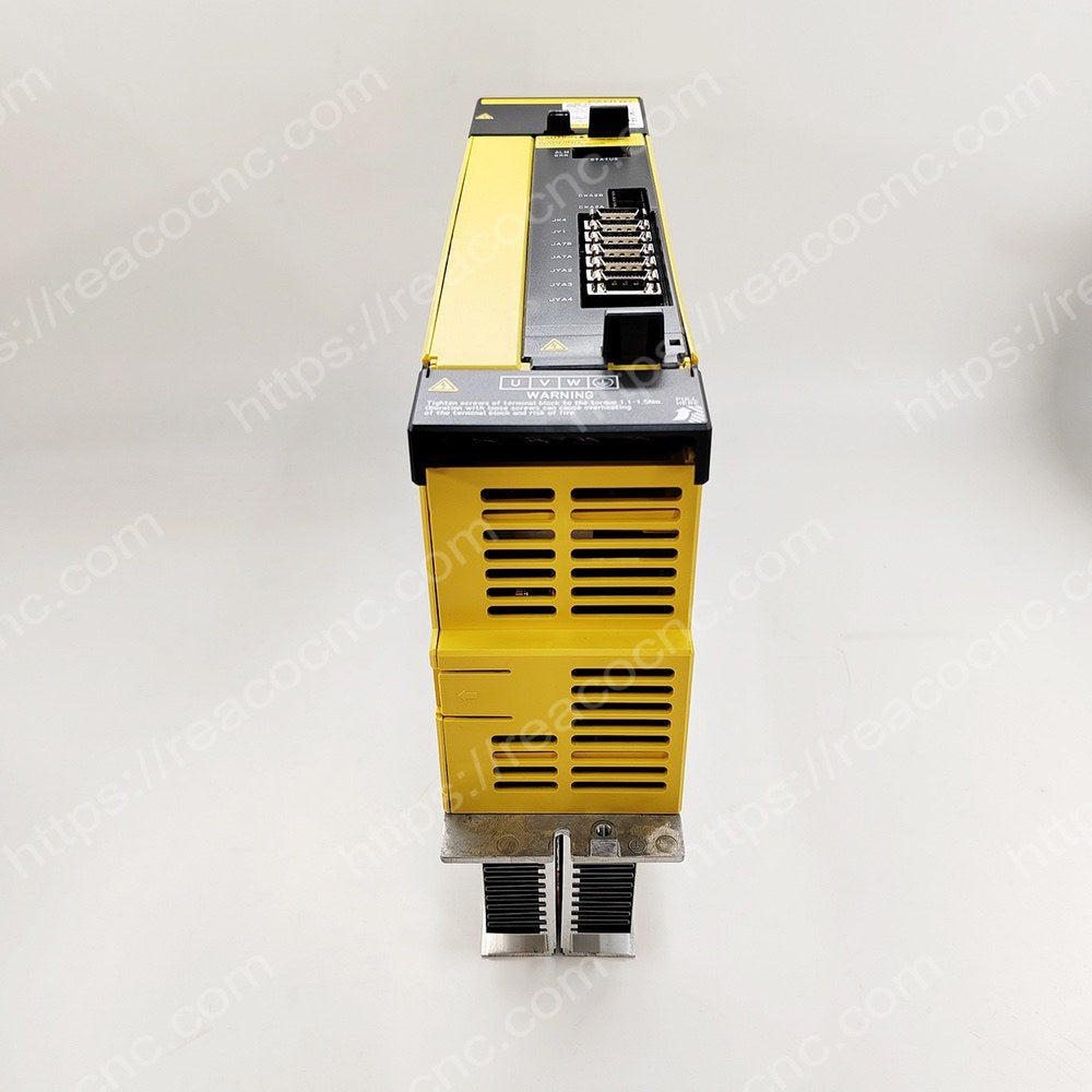 Side view 2 of A06B 6141 H011 H580 Fanuc CNC spindle amplifier