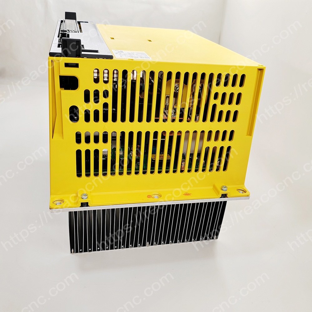 Side view 2 of A06B 6164 H364 H580 Fanuc CNC servo spindle amplifier