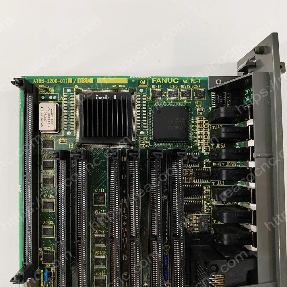 A16B-3200-0110 Fanuc Series 16/18 Model B six-axis main CPU PCB model label