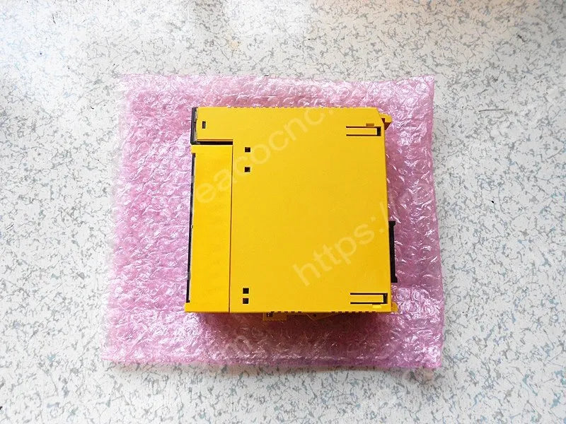 A03B-0819-C154 rear connector and mounting details