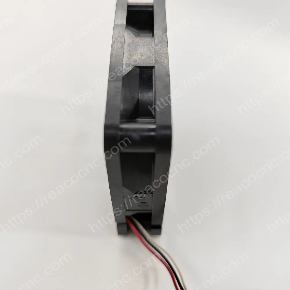A90L-0001-0511 60 × 60 × 15mm fan side profile