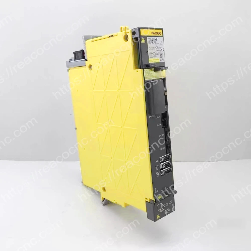 αiSV 40/80-B amplifier left-side housing and cooling structure