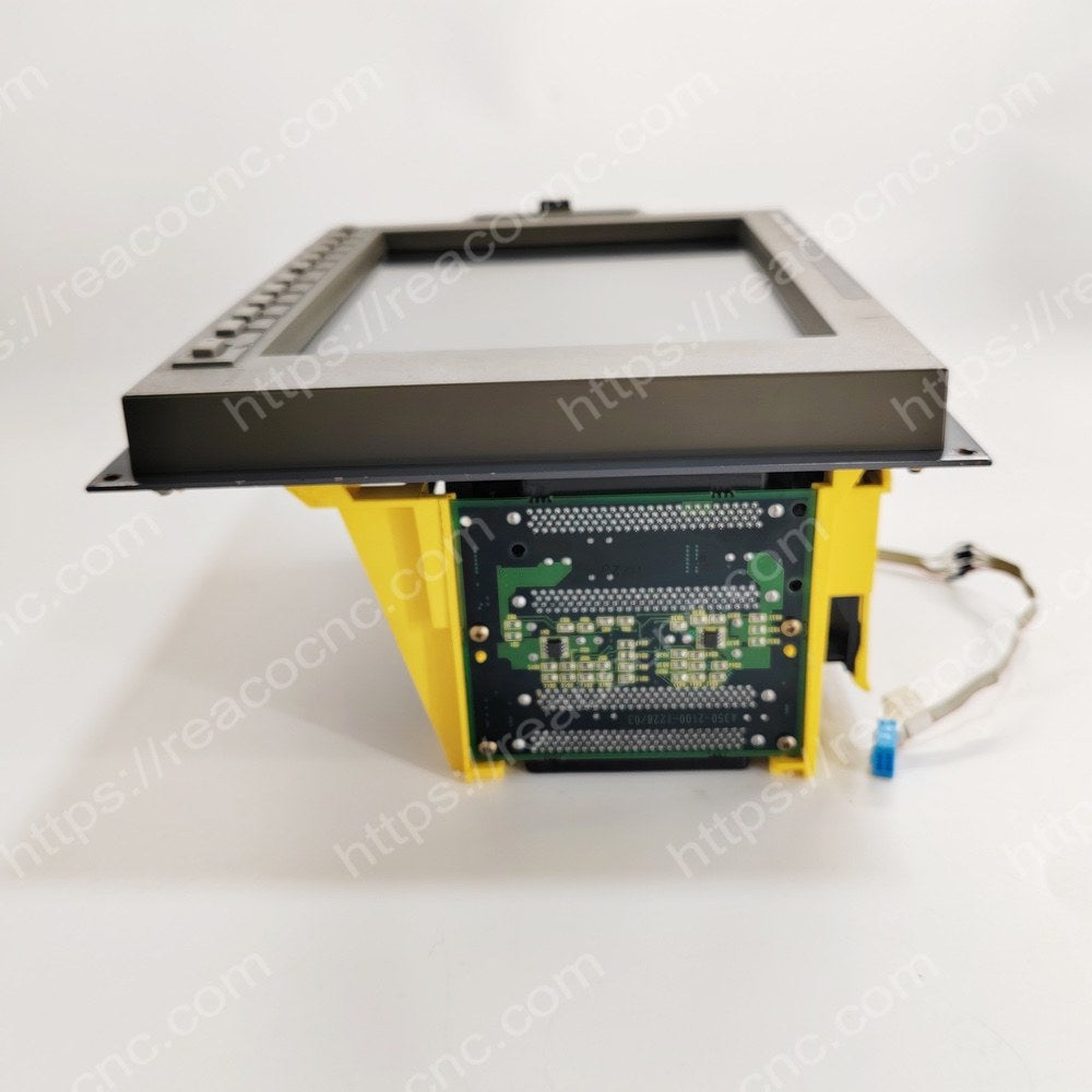 Detailed Side 3 of FANUC 18i-T System - Best view for Repair 18i-T