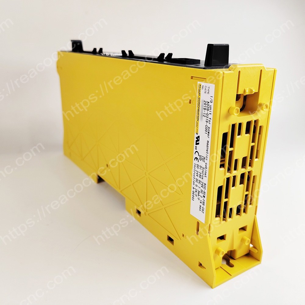 FANUC A02B 0319 C001 right side view - Check for damages - A02B-0319-C001 Service