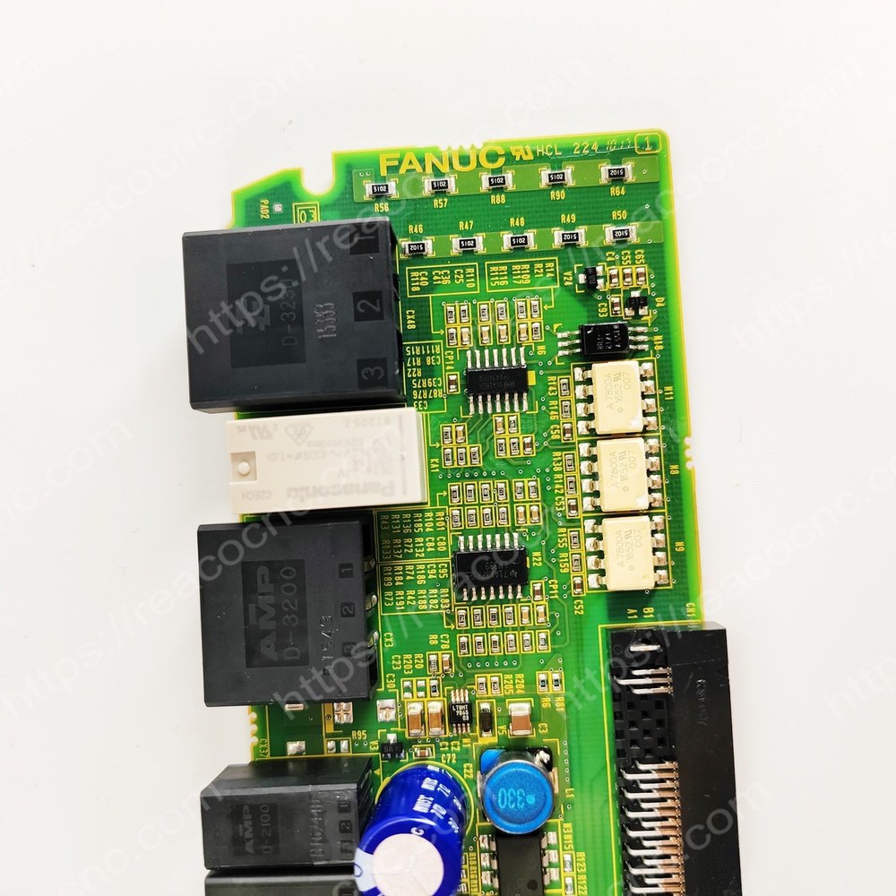 Buy or Repair FANUC A20B-2102-0681 6220 Drive Side Board – close-up of main chips
