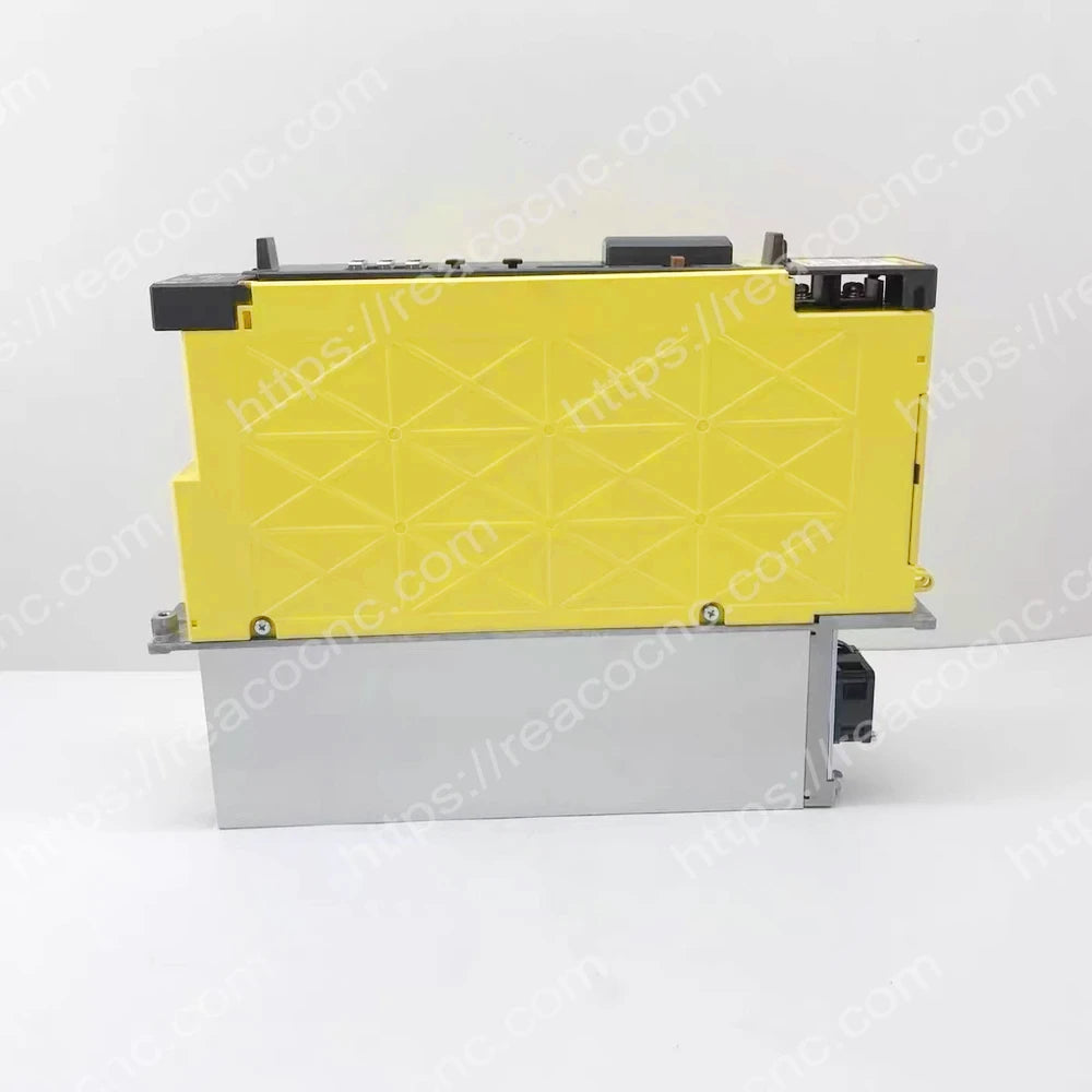 FANUC A06B-6240-H208 αiSV 40/80-B dual-axis servo amplifier main view
