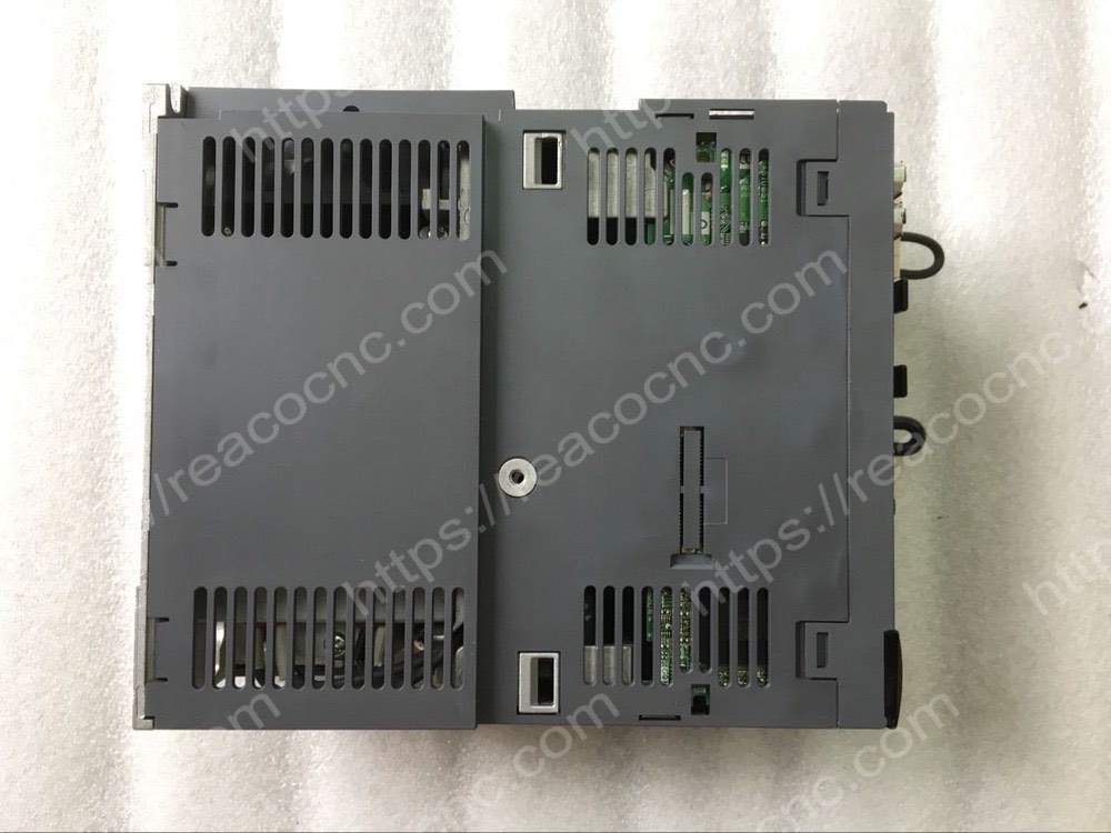 Back view of Mitsubishi MDS-D-SVJ3-10 Servo Drive - Buy/Repair unit MDS-D SVJ3 10